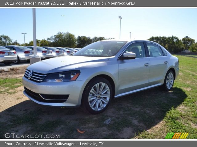 2013 Volkswagen Passat 2.5L SE in Reflex Silver Metallic