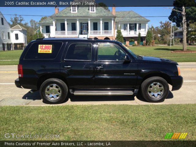 2005 Cadillac Escalade AWD in Black Raven