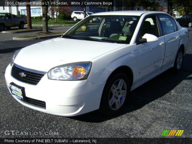 2006 Chevrolet Malibu LT V6 Sedan in White
