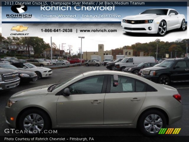 2013 Chevrolet Cruze LS in Champagne Silver Metallic