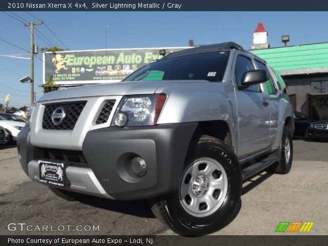 2010 Nissan Xterra X 4x4 in Silver Lightning Metallic