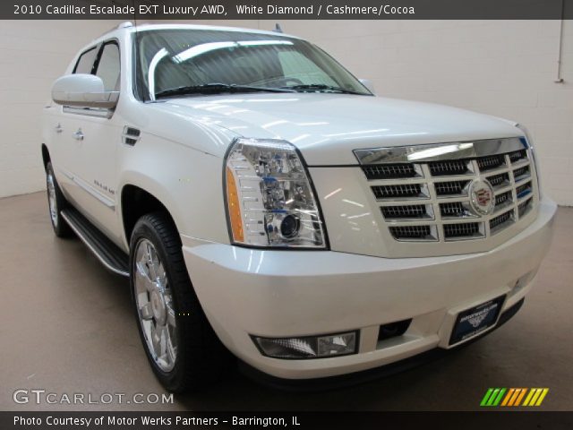 2010 Cadillac Escalade EXT Luxury AWD in White Diamond