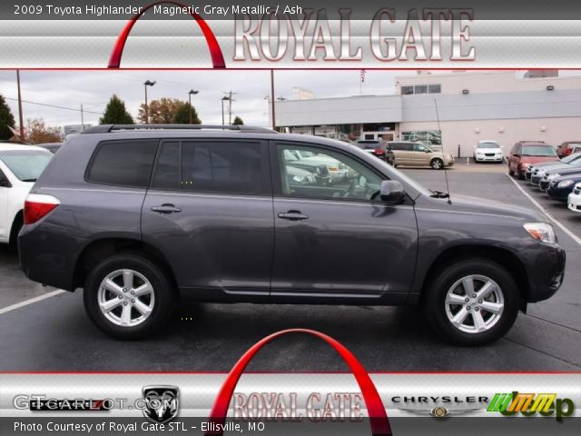 2009 Toyota Highlander  in Magnetic Gray Metallic
