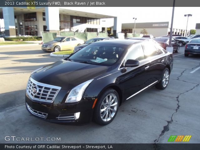 2013 Cadillac XTS Luxury FWD in Black Raven