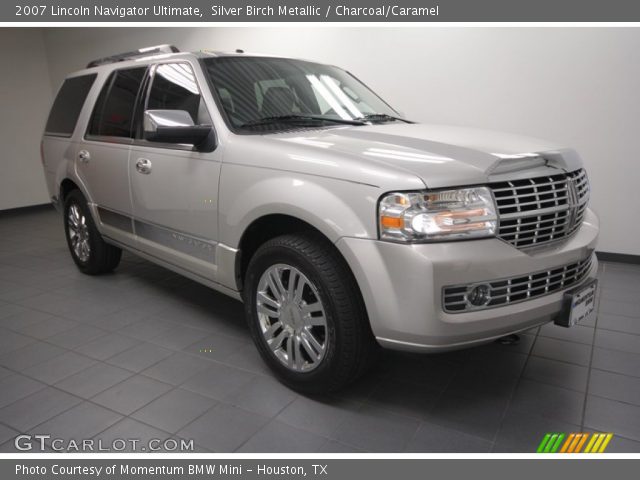 2007 Lincoln Navigator Ultimate in Silver Birch Metallic