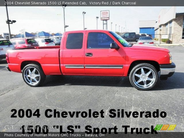 2004 Chevrolet Silverado 1500 LS Extended Cab in Victory Red