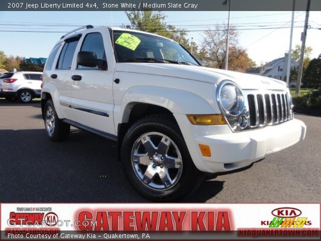 2007 Jeep Liberty Limited 4x4 in Stone White