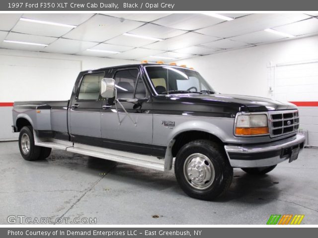 1997 Ford F350 XLT Crew Cab Dually in Black