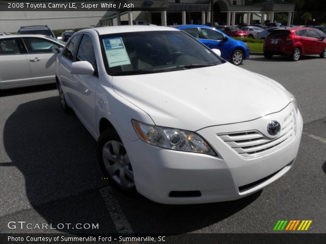2008 Toyota Camry LE in Super White