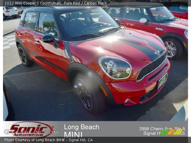 2012 Mini Cooper S Countryman in Pure Red