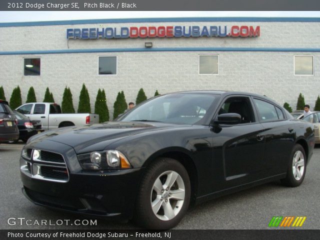 2012 Dodge Charger SE in Pitch Black