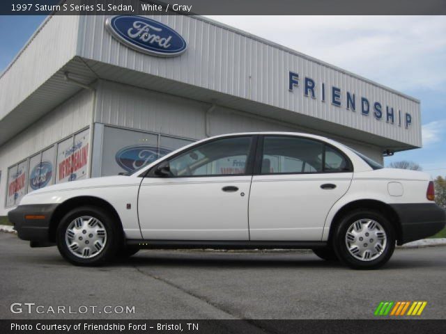 1997 Saturn S Series SL Sedan in White