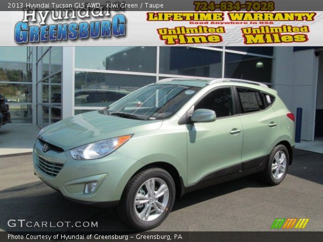 2013 Hyundai Tucson GLS AWD in Kiwi Green