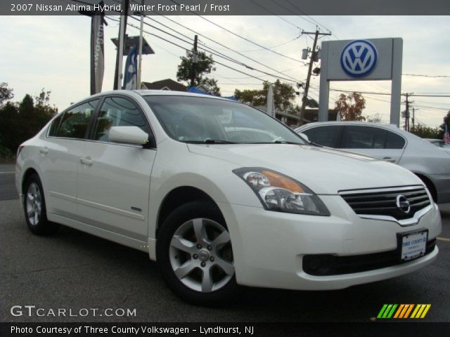 2007 Nissan Altima Hybrid in Winter Frost Pearl
