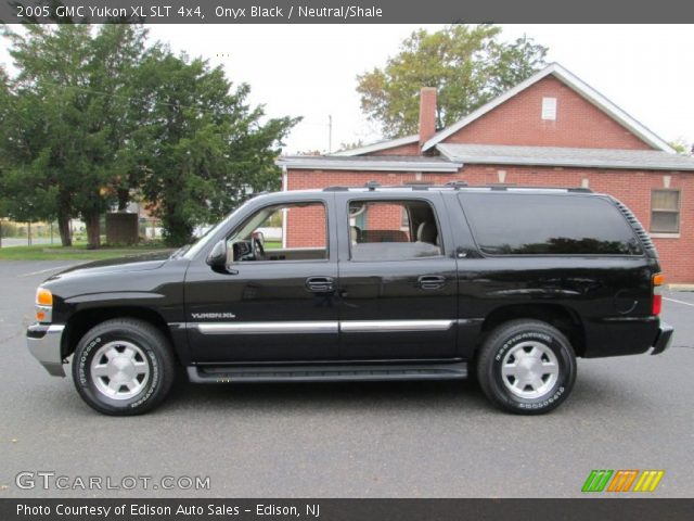 2005 GMC Yukon XL SLT 4x4 in Onyx Black