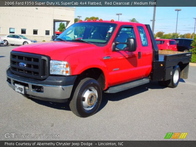 2006 Ford F350 Super Duty XL SuperCab 4x4 Flatbed in Red Clearcoat