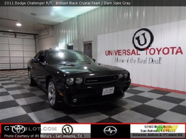 2011 Dodge Challenger R/T in Brilliant Black Crystal Pearl