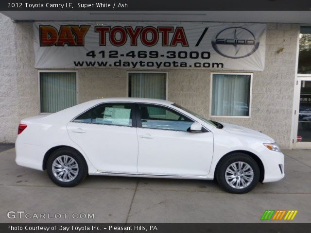 2012 Toyota Camry LE in Super White