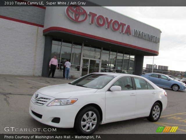 2010 Toyota Camry LE in Super White