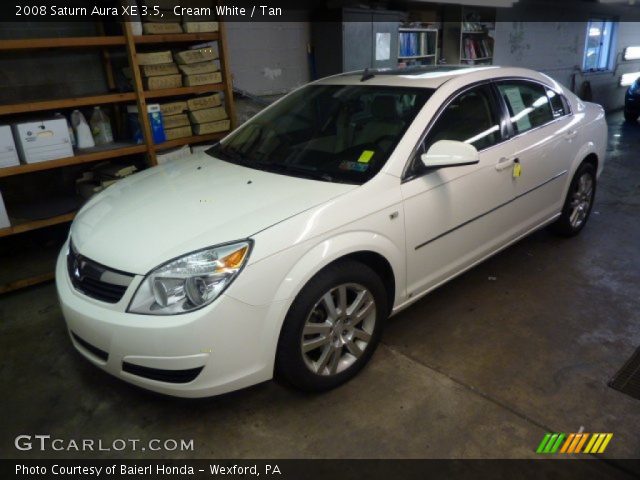 2008 Saturn Aura XE 3.5 in Cream White