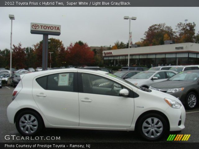 2012 Toyota Prius c Hybrid Two in Super White