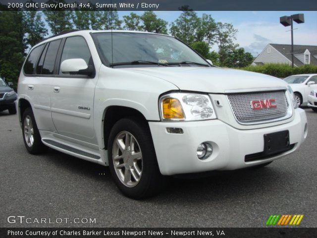 2009 GMC Envoy Denali 4x4 in Summit White