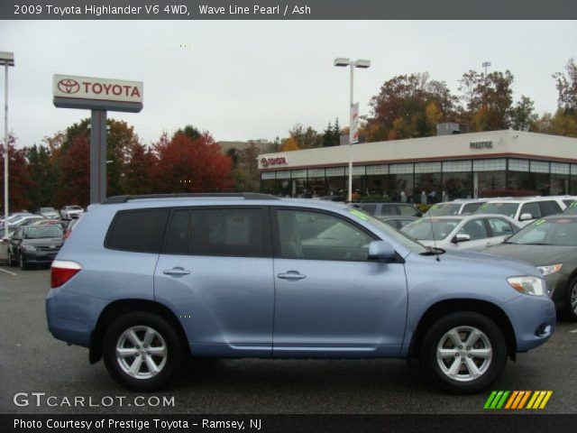 2009 Toyota Highlander V6 4WD in Wave Line Pearl