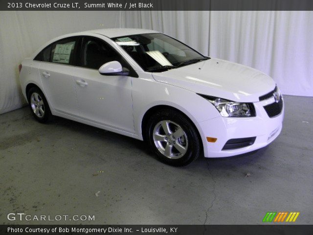 2013 Chevrolet Cruze LT in Summit White