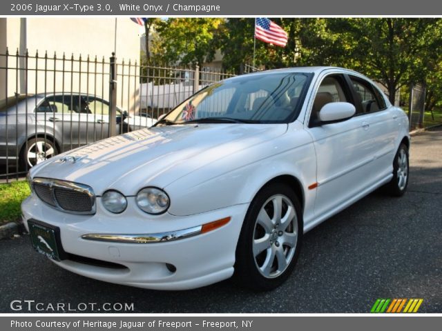 2006 Jaguar X-Type 3.0 in White Onyx