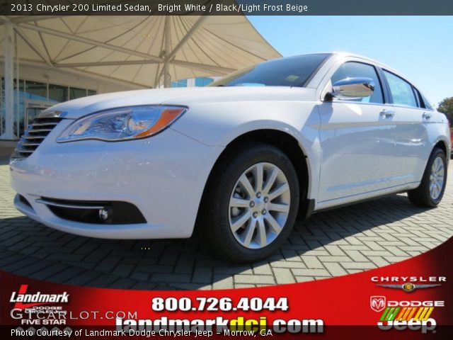 2013 Chrysler 200 Limited Sedan in Bright White