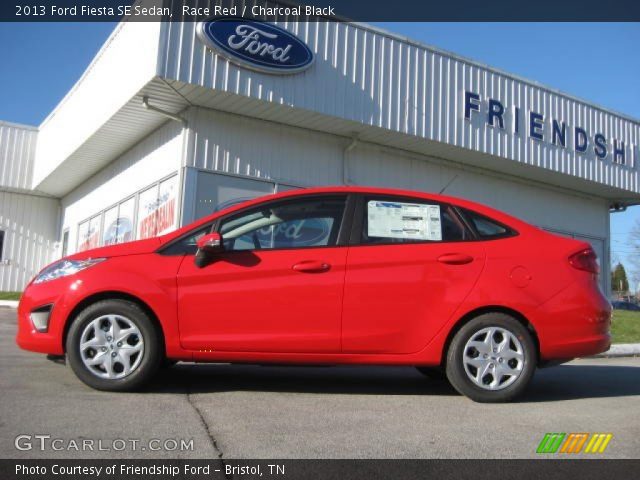 2013 Ford Fiesta SE Sedan in Race Red