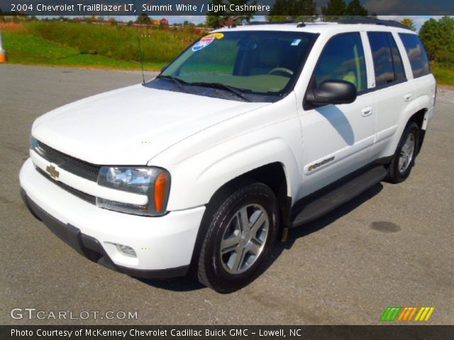 2004 Chevrolet TrailBlazer LT in Summit White