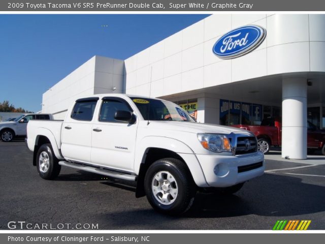 2009 Toyota Tacoma V6 SR5 PreRunner Double Cab in Super White