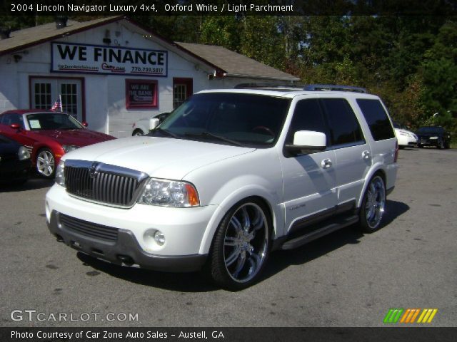 2004 Lincoln Navigator Luxury 4x4 in Oxford White