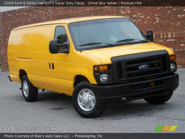 2009 Ford E Series Van E250 Super Duty Cargo in School Bus Yellow