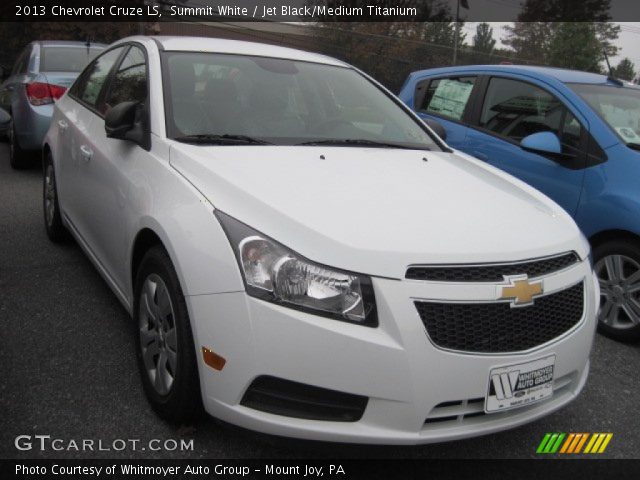 2013 Chevrolet Cruze LS in Summit White
