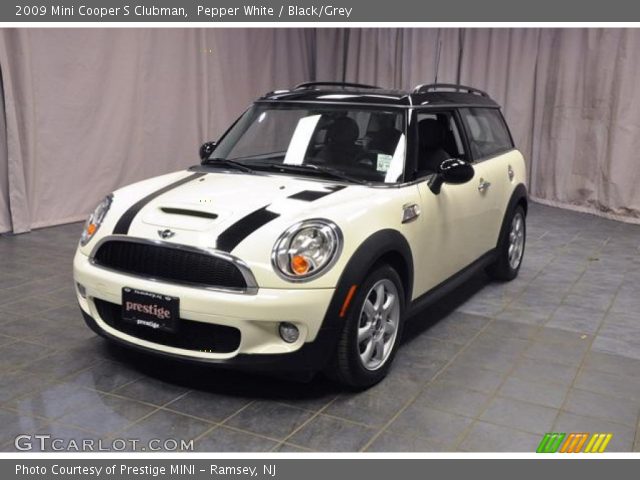 2009 Mini Cooper S Clubman in Pepper White