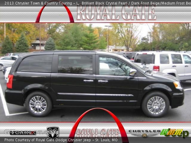 2013 Chrysler Town & Country Touring - L in Brilliant Black Crystal Pearl