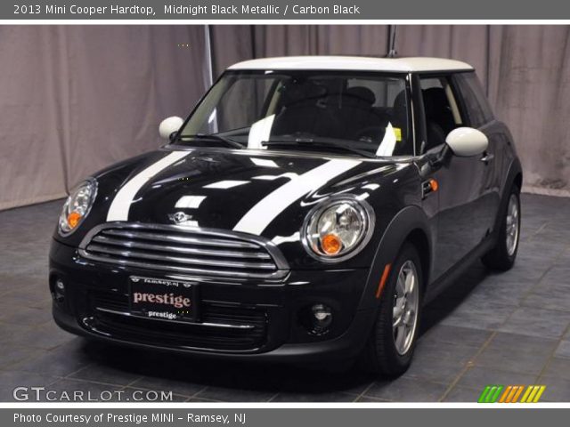 2013 Mini Cooper Hardtop in Midnight Black Metallic