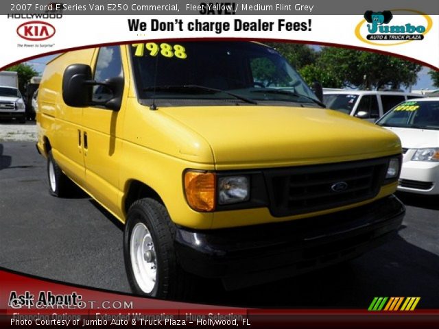 2007 Ford E Series Van E250 Commercial in Fleet Yellow