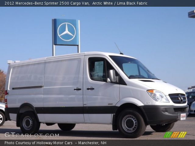 2012 Mercedes-Benz Sprinter 2500 Cargo Van in Arctic White