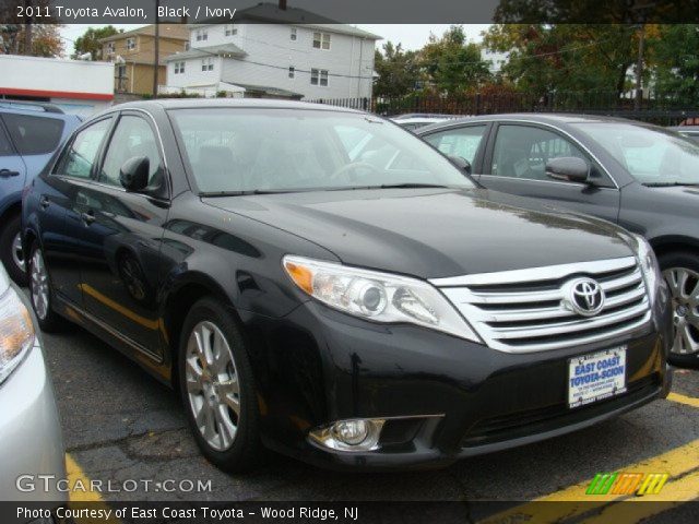 2011 Toyota Avalon  in Black