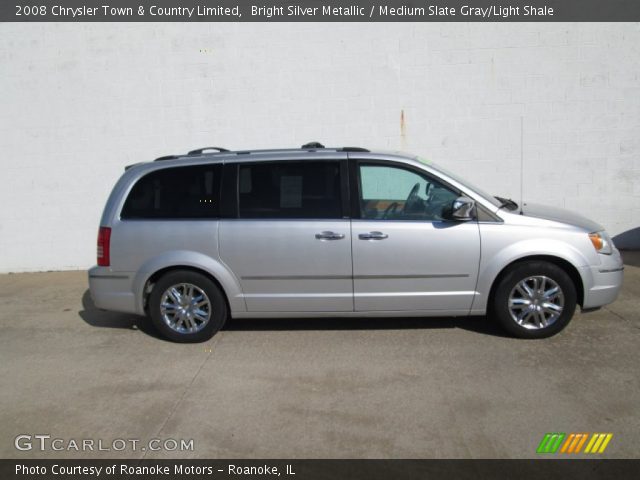 2008 Chrysler Town & Country Limited in Bright Silver Metallic