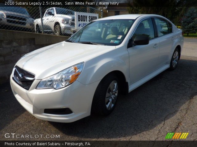 2010 Subaru Legacy 2.5i Sedan in Satin White Pearl