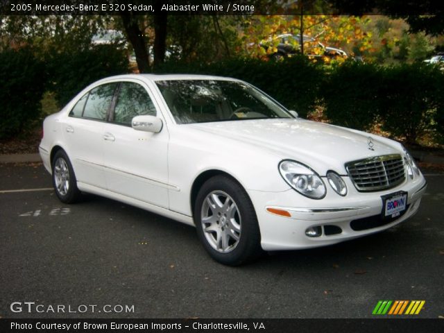 2005 Mercedes-Benz E 320 Sedan in Alabaster White
