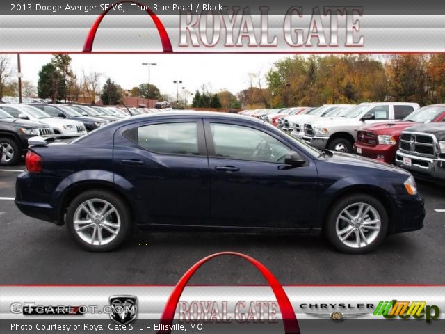 2013 Dodge Avenger SE V6 in True Blue Pearl