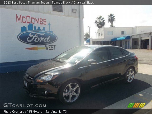 2013 Ford Focus Titanium Sedan in Tuxedo Black