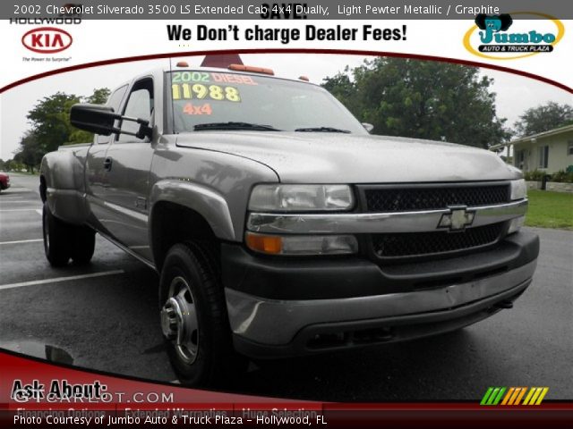 2002 Chevrolet Silverado 3500 LS Extended Cab 4x4 Dually in Light Pewter Metallic