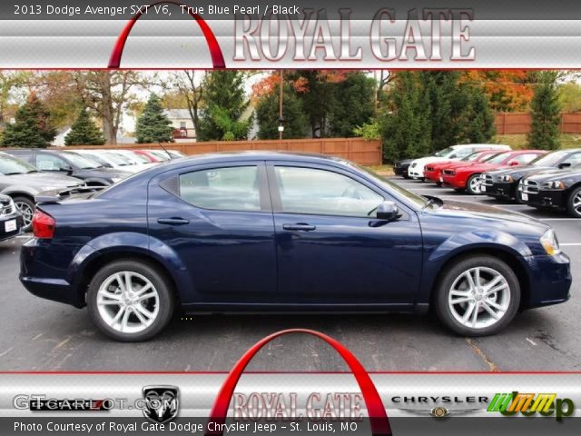 2013 Dodge Avenger SXT V6 in True Blue Pearl