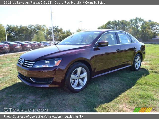 2013 Volkswagen Passat 2.5L SE in Opera Red Metallic